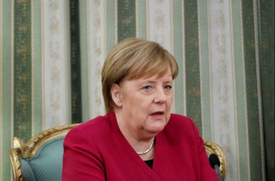 Οι τράπεζες στο επίκεντρο της συνάντησης Μέρκελ με τους Έλληνες επιχειρηματίες