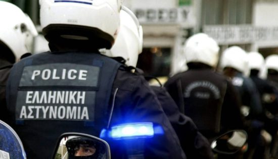 Πάτρα: Επίθεση κουκουλοφόρων σε άτομα που επέστρεφαν από το συλλαλητήριο