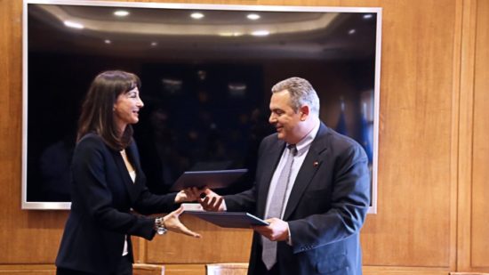 Πώς ο πρόεδρος των ΑΝΕΛ «κάρφωσε» την Έλενα Κουντουρά