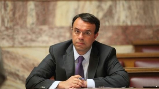 Σταϊκούρας: Το δημόσιο εξακολουθεί να χρωστά 2,6 δισ. ευρώ