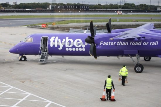 Flybe: Συνδυασμένες κινήσεις για βελτίωση ρευστότητας