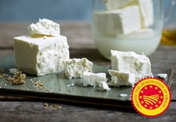 ΕΕ για φέτα: Η πιο διάσημη Ελληνίδα ΠΟΠ-σταρ!