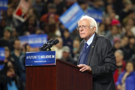 Μπέρνι Σάντερς: Ο αυτοχαρακτηριζόμενος σοσιαλιστής που θέλει να νικήσει τον Τραμπ