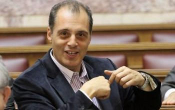 Κυριάκος Βελόπουλος: Το νέο μαντζούνι της Ακροδεξιάς