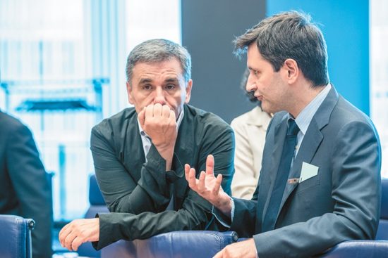 Νέα βόμβα 2,5 δισ. σε τράπεζες και Προϋπολογισμό