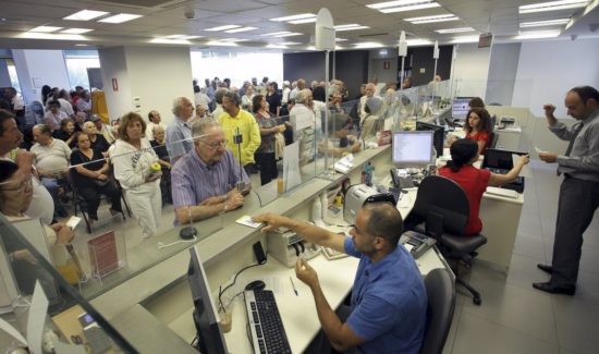 Στις 120 δόσεις όλοι οι μη μισθωτοί