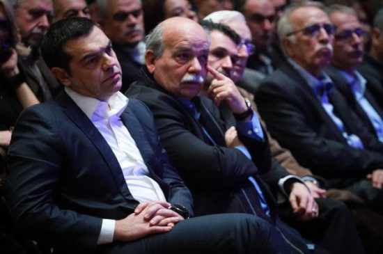 Εκλογές έως τον Μάιο φέρνει η προσχώρηση των έξι στην κυβέρνηση