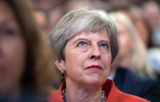 Έτοιμη να δεχθεί την αναβολή του Brexit η Τερέζα Μέι