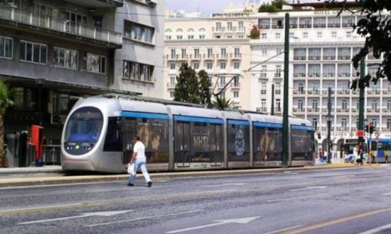 Σχέδιο για αλλαγή χάραξης του τραμ και αποκάλυψης του Ιλισού