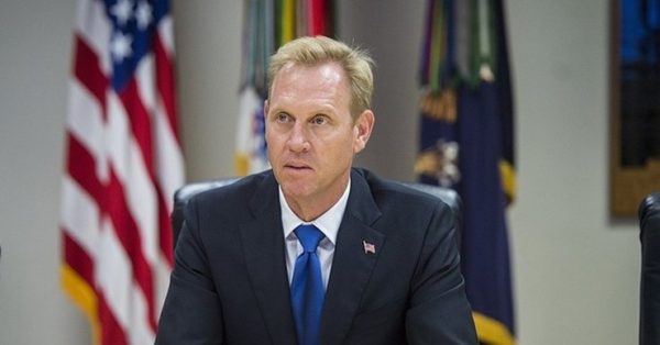 Ξαφνική επίσκεψη στο Ιράκ του υπουργού Άμυνας των ΗΠΑ