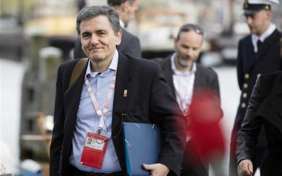 Δανειστές: Διορία μιας εβδομάδας να διορθωθούν οι αστοχίες του νέου νόμου Κατσέλη