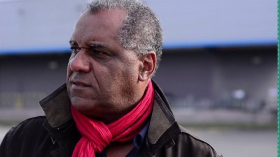 Ένας από τους ηγέτες των «Κίτρινων Γιλέκων» υποστηρίζει ότι «ο Τσίπρας πρόδωσε τον κόσμο»