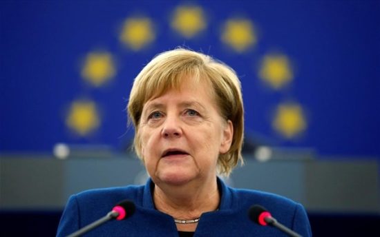 Μέρκελ: Αναγκαία η εξεύρεση τρόπου αντιμετώπισης των νέων μορφών τρομοκρατίας