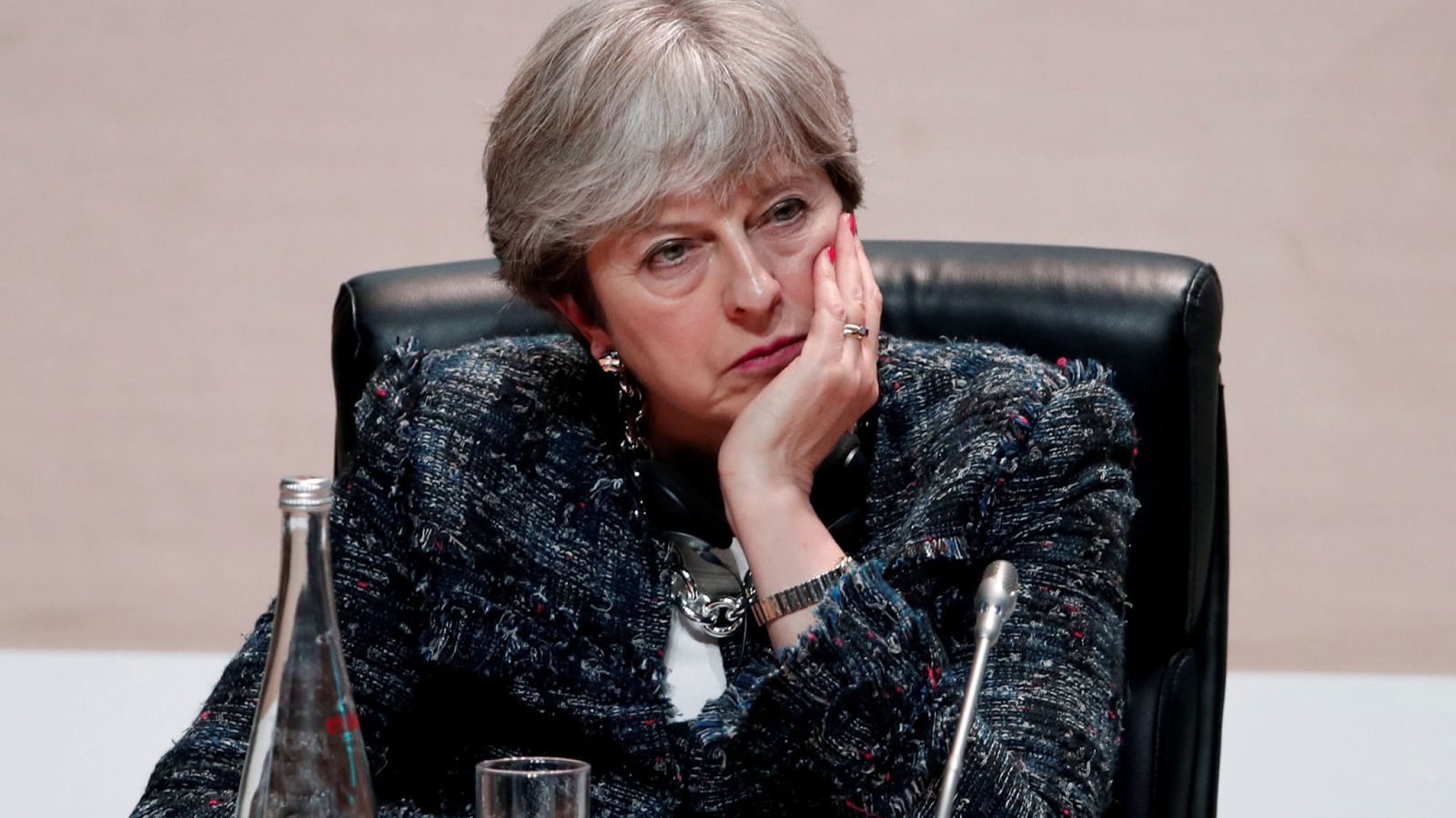 Η Ευρώπη ετοιμάζεται για το πολιτικό τέλος της Τερέζα Μέι