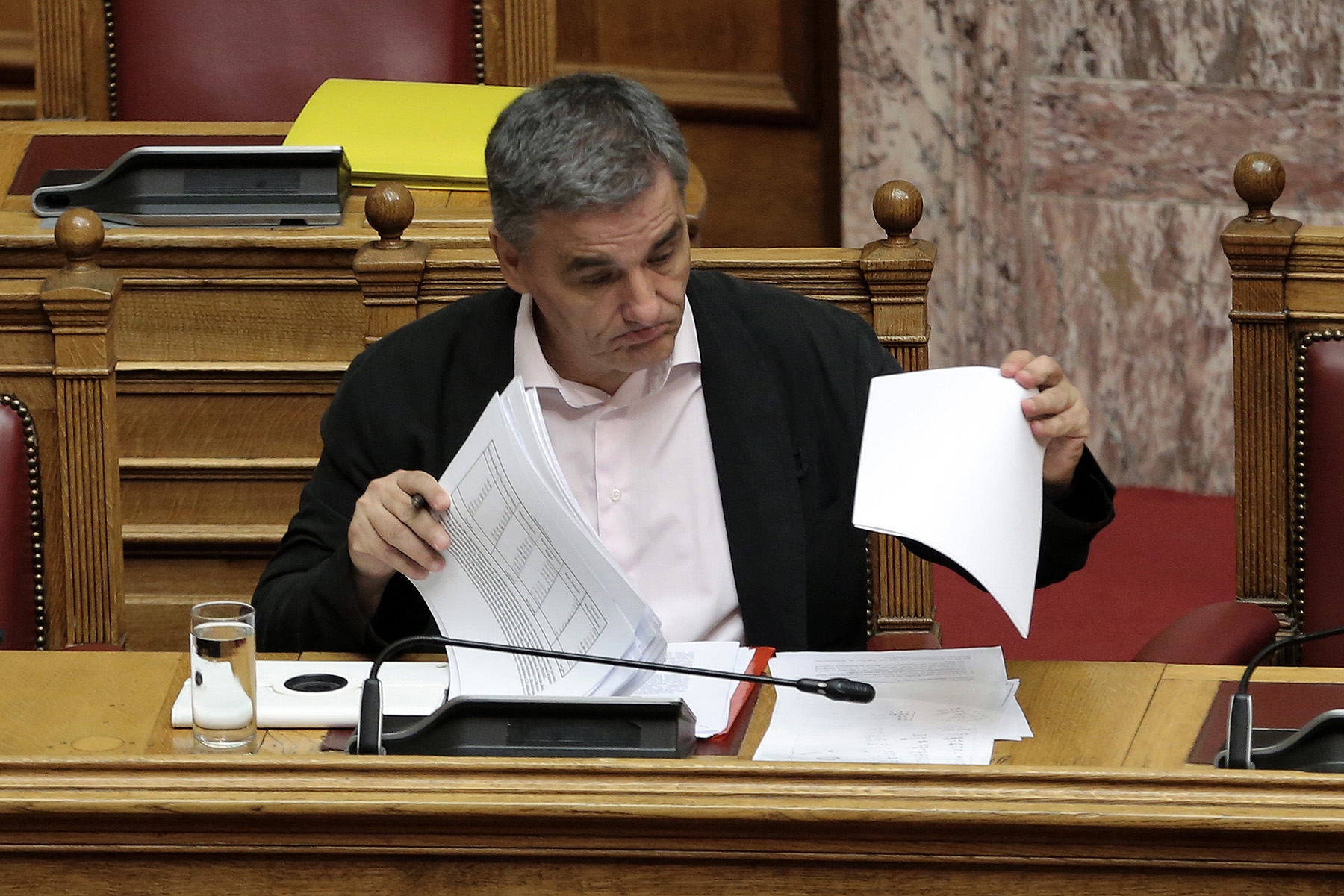 Τσακαλώτος: Το επόμενο 48ωρο βγαίνουμε στις αγορές