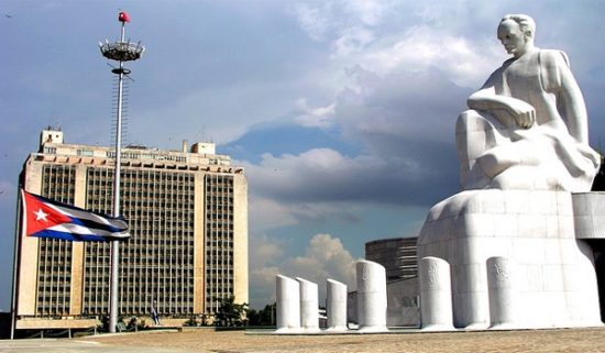 Διαψεύδει η Κούβα ανάμιξή της στις εξελίξεις στη Βενεζουέλα