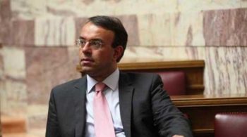 Σταϊκούρας: Χρειάζεται ένα ολοκληρωμένο σχέδιο για τη βιώσιμη ανάπτυξη