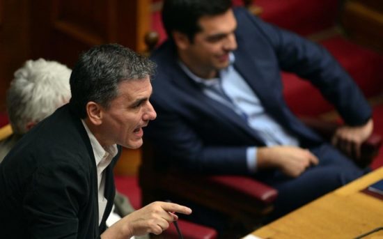 Προεκλογικά παιχνίδια με την προστασία της πρώτης κατοικίας