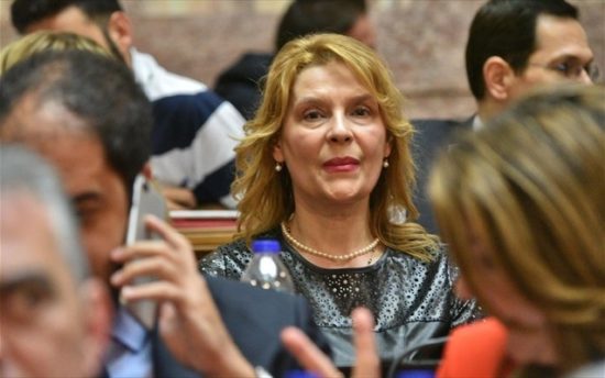 «Πρόληψη» για την Παπακώστα οι προσαγωγές πολιτών στα Γιαννίτσα