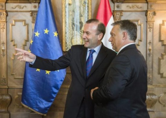 Μια τελευταία προσπάθεια του Βέμπερ να κρατήσει τον Ορμπάν στο ΕΛΚ