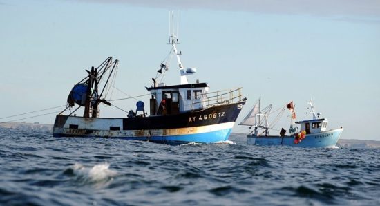 Το Βιετνάμ καταγγέλλει τη βύθιση αλιευτικού από την Κίνα