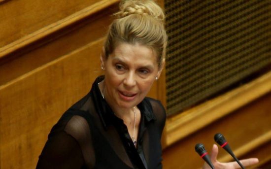 Η Παπακώστα φτιάχνει κόμμα με Σπηλιωτόπουλο και Τσιτουρίδη