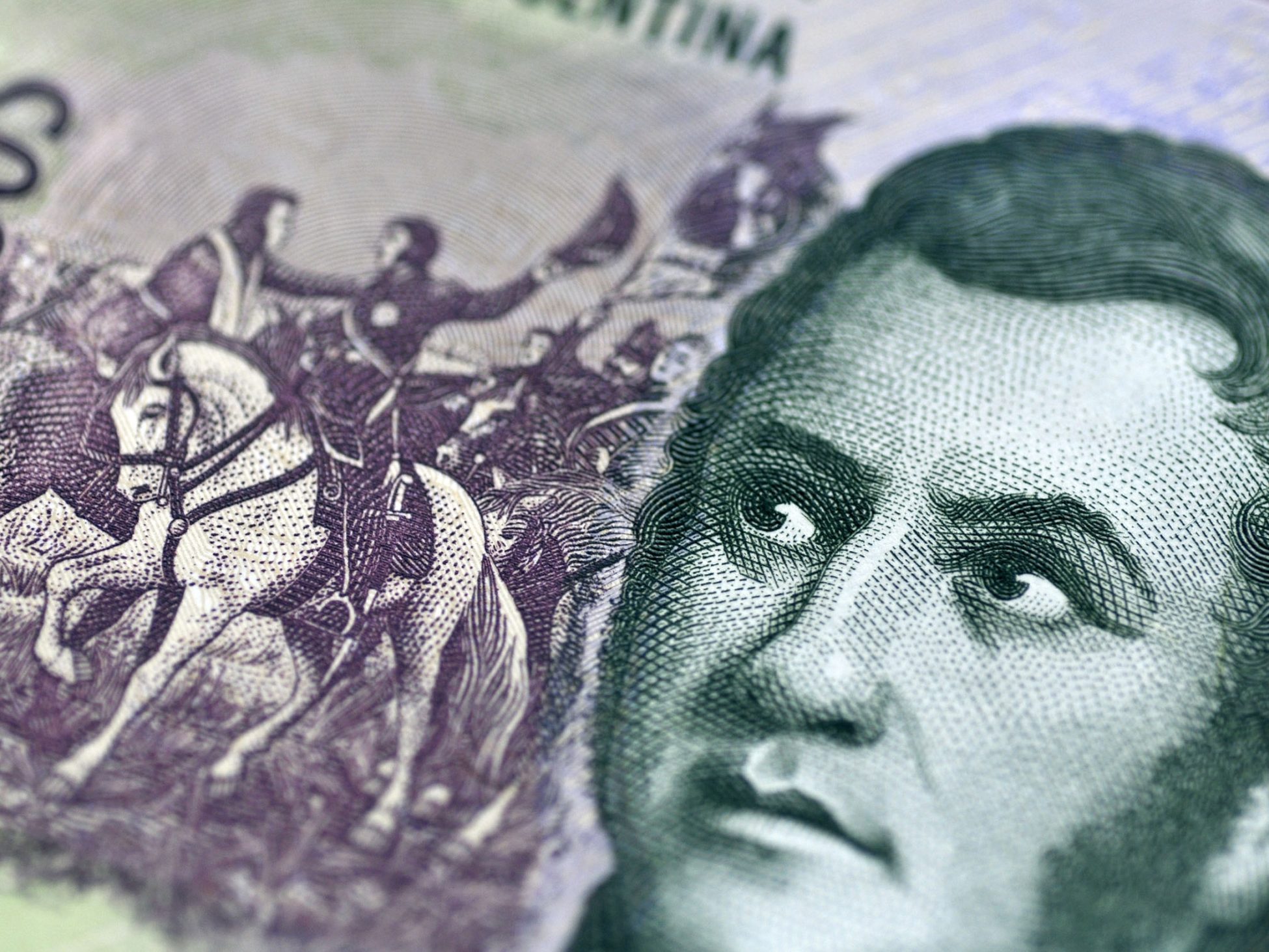 Σε ιστορικό χαμηλό το πέσο Αργεντινής – Ποιος προτείνει… Bitcoin στον Μάκρι
