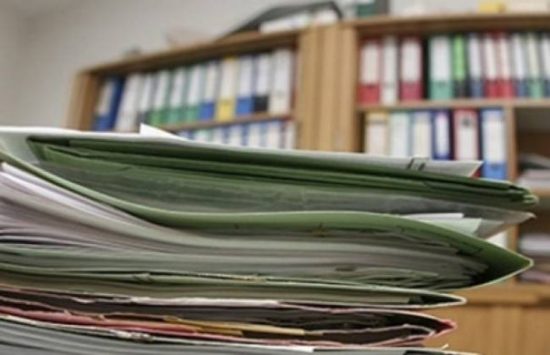 ΥΠΟΙΚ: 80 αλλαγές στον νόμο για τις δημόσιες συμβάσεις