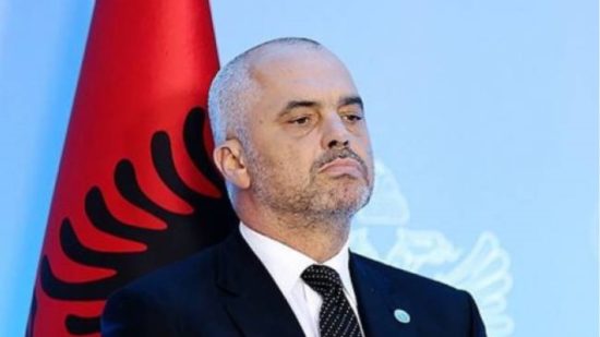 Βούιξαν τα αλβανικά ΜΜΕ ότι ο Ράμα έπαθε έμφραγμα – Διαψεύδει ο ίδιος