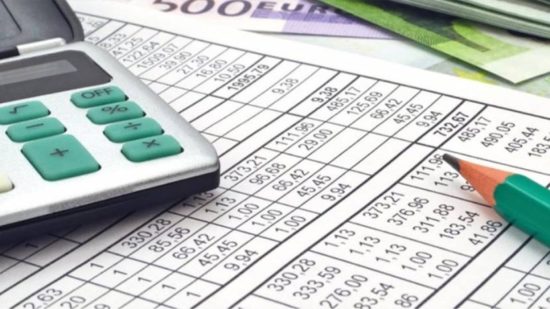 Ηλεκτρονικό μπλόκο στη φοροδιαφυγή – Τι αλλάζει σε συναλλαγές, αφορολόγητο