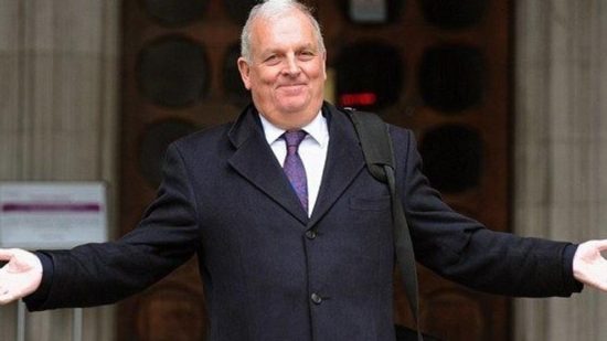 Παραιτήθηκε ο ιδρυτής και CEO της Ted Baker