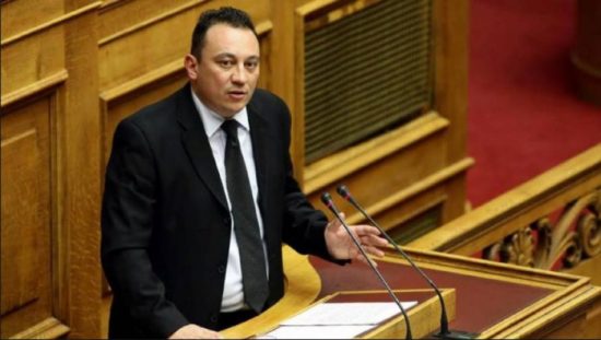 Πυρά ΝΔ κατά Τατούλη: «Όποιος τον ψηφίζει, στηρίζει ΣΥΡΙΖΑ»