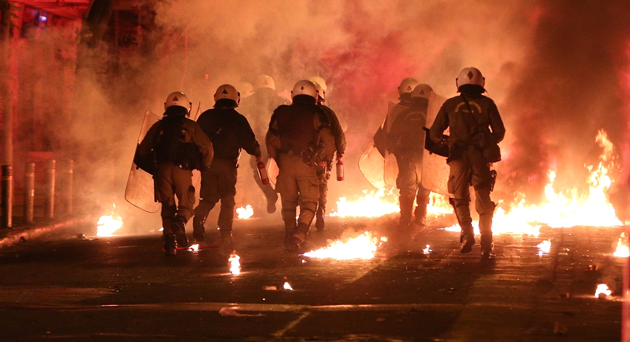 ΕΛΑΣ: Δεν πατάμε στα Εξάρχεια, κυριαρχούν οι ποινικοί με τα καλάσνικοφ
