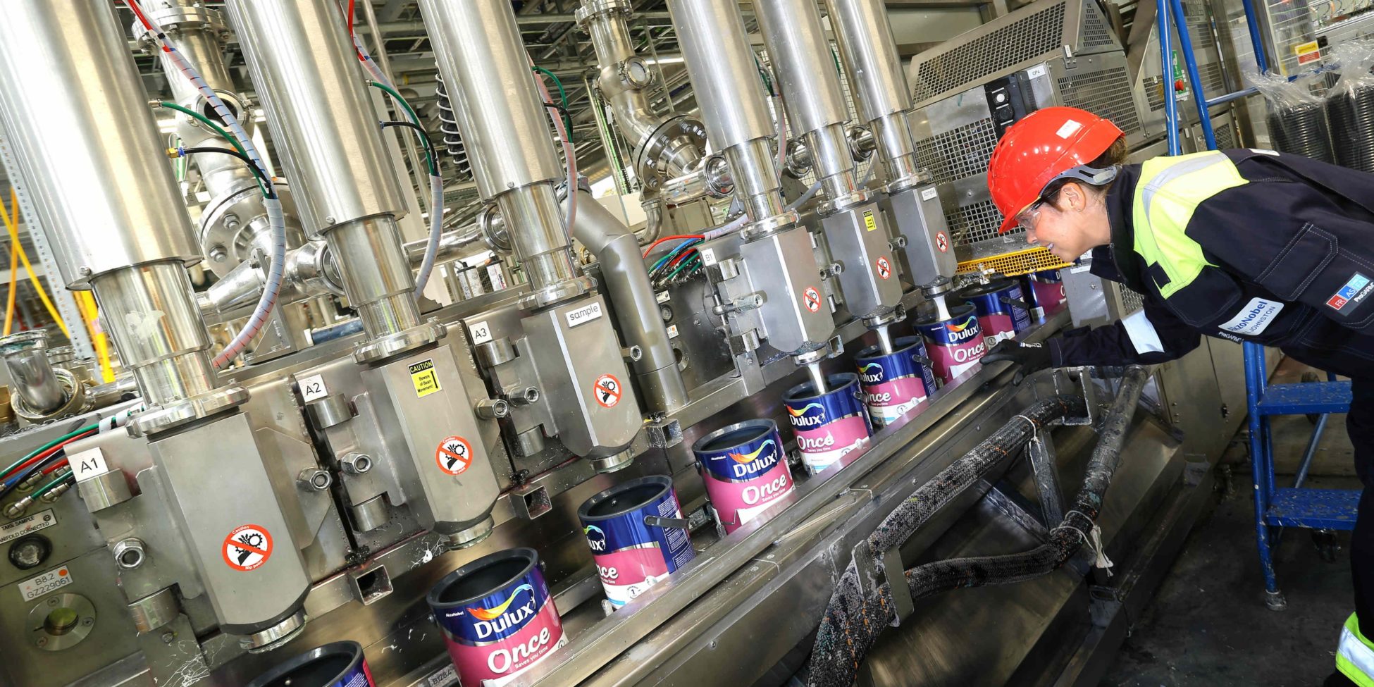 Akzo Nobel: Αύξηση κερδών α’ τριμήνου – Στάσιμα τα έσοδα