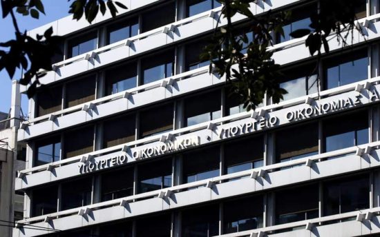 «Κουρεύονται» -μόνο- τα χρέη του Δημοσίου προς ιδιώτες