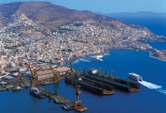 Ιστορικό ρεκόρ για το Νεώριο Σύρου – Θα εξυπηρετήσει 120 πλοία το 2019