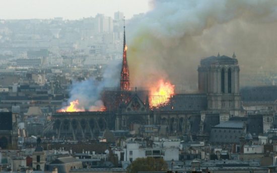 Καμία ασφαλιστική κάλυψη για τη Notre Dame – Στα $8 δισ. οι ζημιές