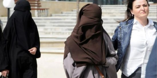 Κόσοβο: Επαναπατρίστηκαν από τη Συρία και τέθηκαν σε κατ οίκον κράτηση