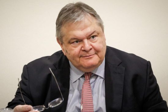 Βενιζέλος: Η πιο κακοφτιαγμένη πολιτική σκευωρία των τελευταίων δεκαετιών η υπόθεση Novartis