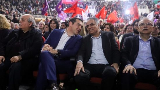 Στο προσκήνιο ξανά τα «γαργαλητά» Τσίπρα για πρόωρες εκλογές