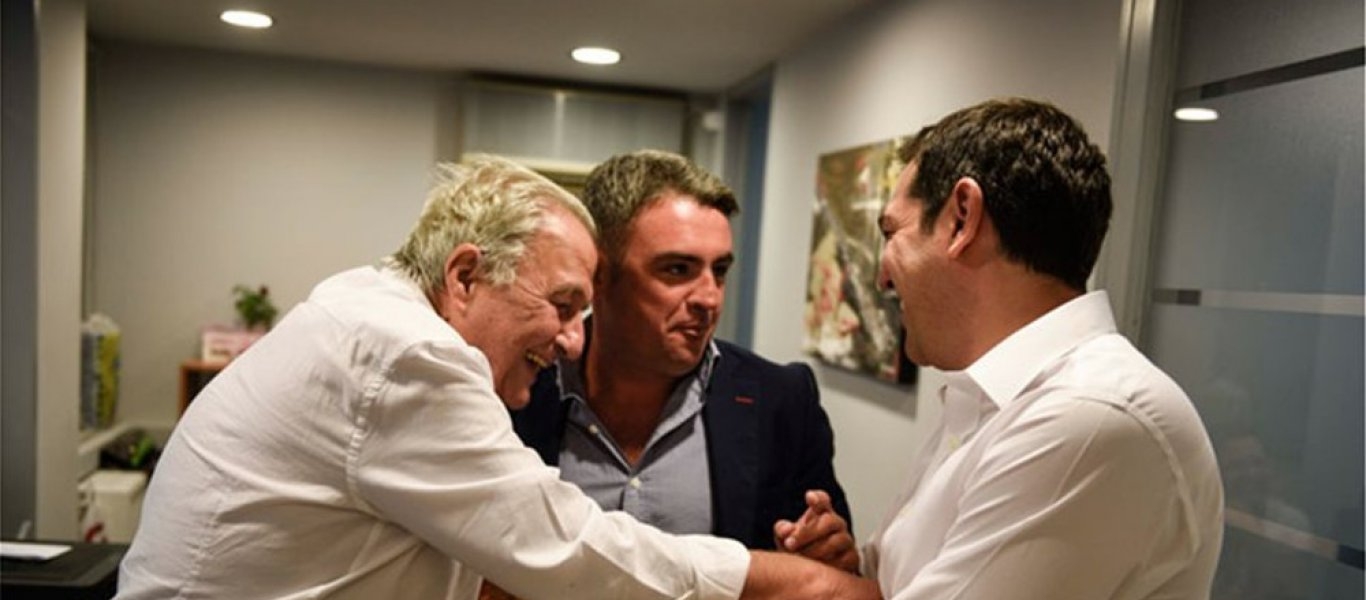 Οι απανωτές αποκαλύψεις στην υπόθεση Πετσίτη τρομάζουν το Μαξίμου