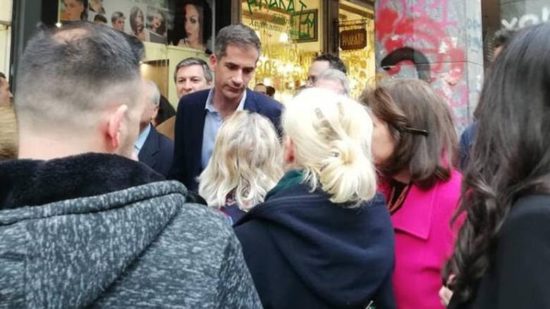 Υβριστικά συνθήματα κατά του Κώστα Μπακογιάννη – «Σας έχω γραμμένους»