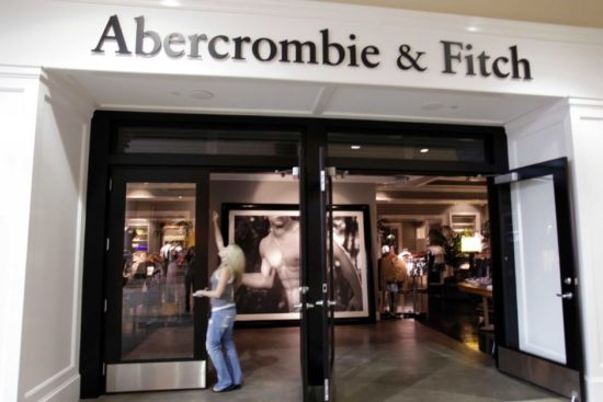 Η επιβράδυνση της ανάπτυξης των πωλήσεων έριξε την μετοχή της Abercombie&Fitch στα επίπεδα του 2000