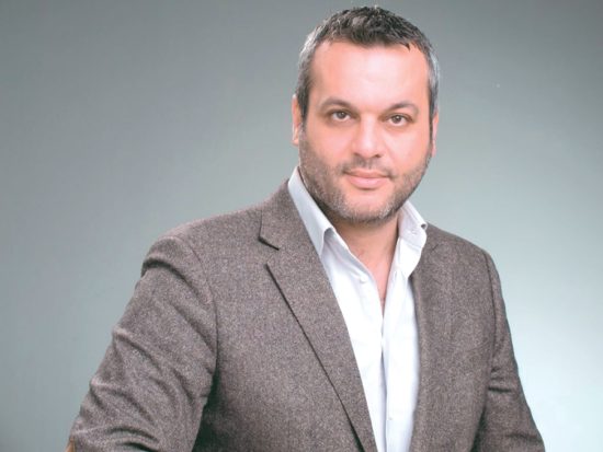 Χάρης Μαμουλάκης: Ο αντιδήμαρχος που έβαλε τα ρομπότ στην ανακύκλωση