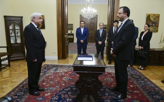 Πολιτικές – και όχι μόνο – αντιδράσεις για την υπουργοποίηση Θεοχαρόπουλου