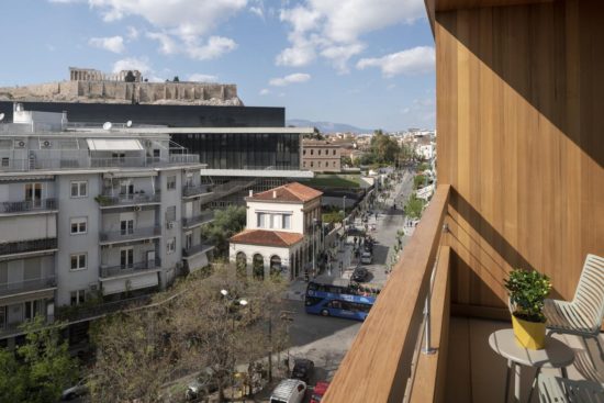 Άνοιξε το 5άστερο του ομίλου Eυμορφίδη στην Ακρόπολη – Οι όροι για τα αρχαία