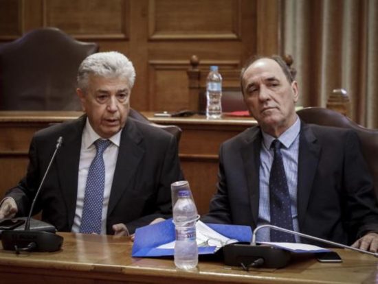 ΔΕΗ: Πώς ρήμαξαν τη μεγαλύτερη δημόσια επιχείρηση της χώρας