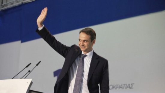 Με τη Μακεδονία και στόχο και τον τελευταίο αναποφάσιστο κλείνει την εκστρατεία του ο Κυριάκος Μητσοτάκης