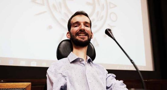 Κυμπουρόπουλος προς Τσίπρα: Ντροπή να με κρίνετε για κάτι άλλο πέραν από τις απόψεις και τις προτάσεις μου