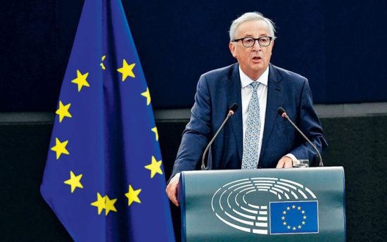 Γιούνκερ: «Βλέπω με μεγάλη ικανοποίηση ότι είναι πολύ δύσκολο να με αντικαταστήσει κανείς»